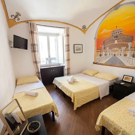 Konukevi Romangelo Termini 3*